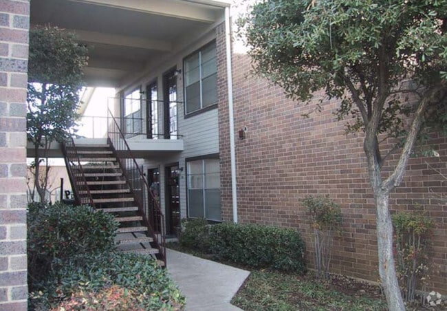 Autumn Ridge Apartments Rentals Denton Tx Apartments Com