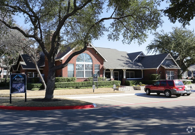 Bear Creek At Harwood Rentals Euless Tx Apartments Com