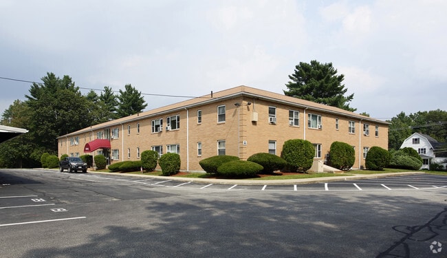 Burns Hill Apartments Rentals Hudson Nh Apartments Com