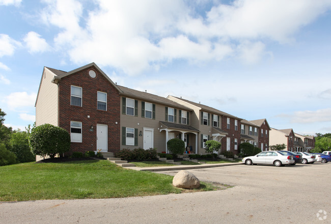 Creekside Townhomes Rentals Columbus Oh Apartments Com