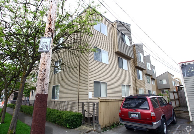 Jefferson Court Apartments Rentals Seattle WA Apartments com Jefferson Court Apartments Rentals Seattle WA Apartments com