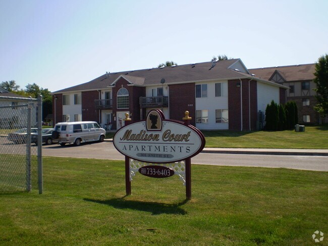 Madison Court Apartments Rentals Clio MI Apartments com Madison Court Apartments Rentals Clio MI Apartments com