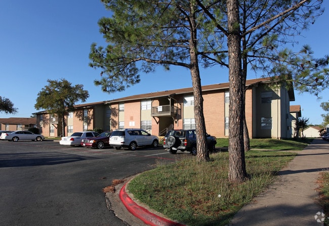 Ridge At Trinity Apartments Rentals Dallas Tx