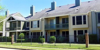Woodlake on the Bayou Apartments