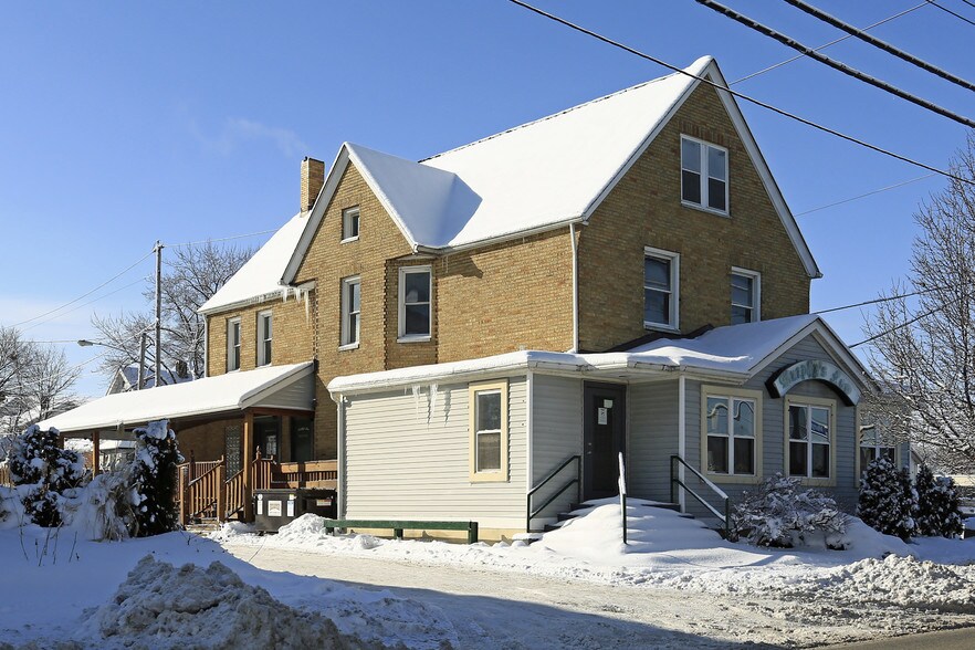 Fulton Place Apartments Rentals Cleveland, OH