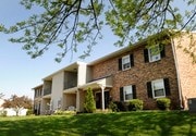 Wellington Chase Apartments
