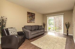 Greenwood At Marketplace Apartamentos