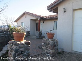 3 Bedroom Single-Family Home for Rent $1800