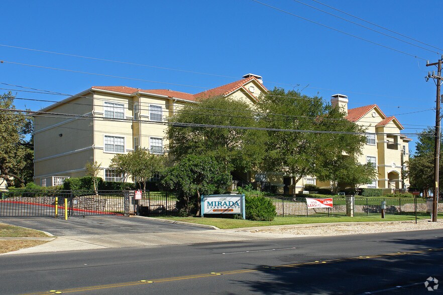 Gardens at West (Mirada Apartment Homes) Rentals San Antonio, TX