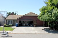 104 Bond Ave Apartments
