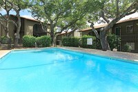 Avistar at Chase Hill Apartments