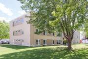 Highland Manor Apartments
