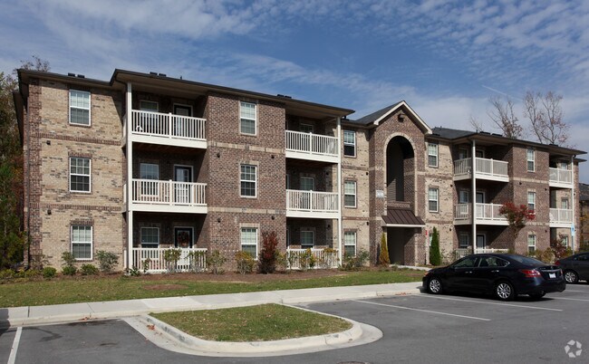 Innisbrook Village Apartments