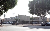 Paramount Square Apartments