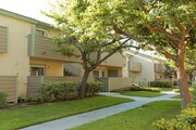 Windrose Apartments