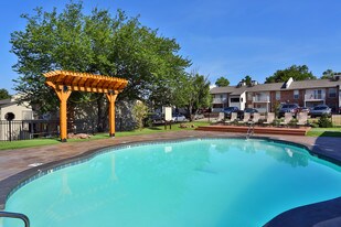 Kickingbird and Kickingbird Hills Apartments