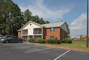 Center West Villas Apartments