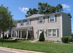 Rolling Pines Apartments