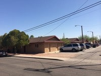 Oak Tree Apartments