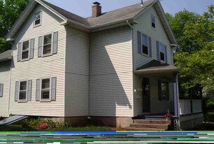 70 Durant St Middletown CT Apartments