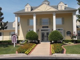 Riverchase Apartments