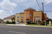 Redwood Domit Apartments