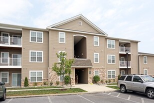 Featherton Crossing Apartments