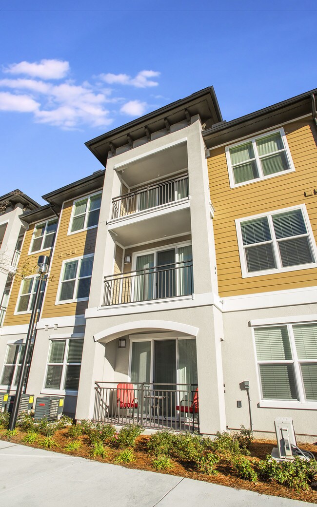 Century Millenia Rentals Orlando, FL