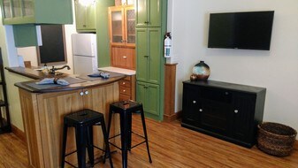 408 S Walnut St Bloomington IN Apartments