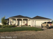 3 Bedroom Single-Family Home for Rent $2200