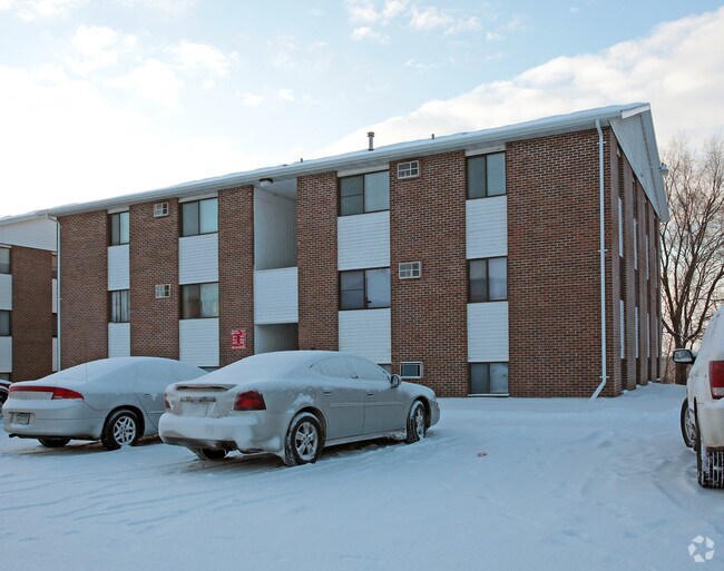 Fairview Apartments Rentals Willmar, MN
