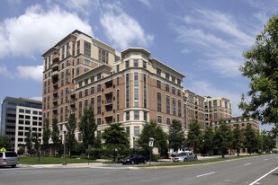 Camden Potomac Yard Apartments