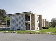 Oakwood Villa Apartments