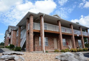 Quail Creek Apartments