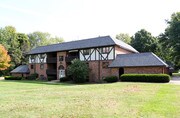 Carriage Hill Apartments