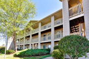 Summer Pointe Apartments