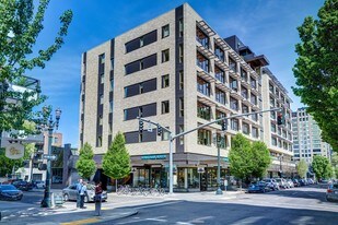 Oakwood Portland Pearl District Apartments