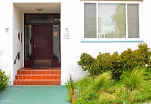 1 Bedroom Condo Unit for Rent $1800