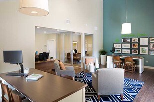 eaves Lake Forest Apartments