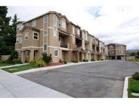 Starburst Townhomes Apartments