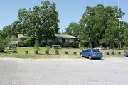 Merry Oaks Apartments