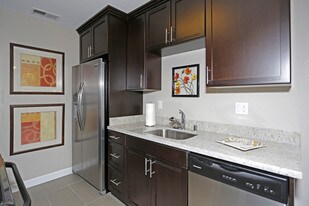 Montecito Villas Apartments