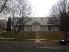 213 Weed St Fox Lake WI Apartments