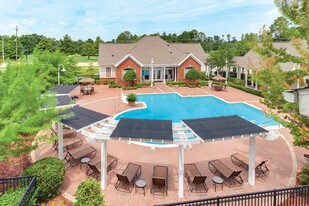 Greenbrier Estates Apartments