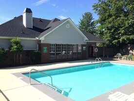 Villages of Gallatin Apartments & Townhomes