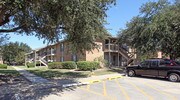 Diamond Lakes Apartments