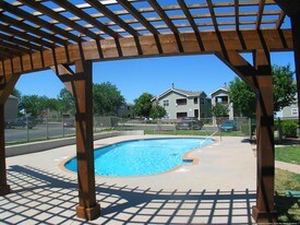 FoxFire Apartments