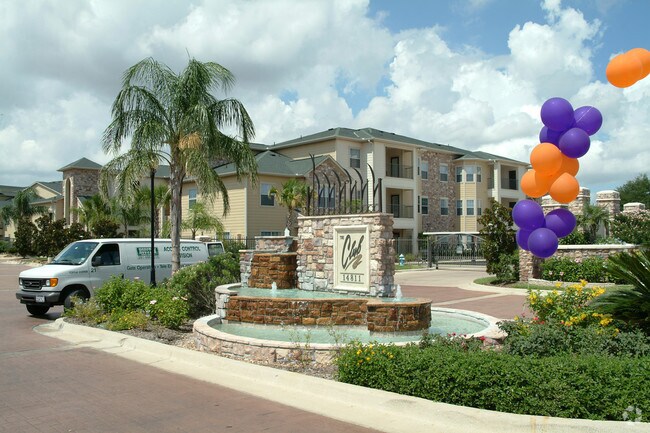 Club at Copperleaf Apartments