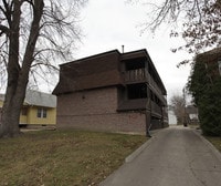 338 S 26th St Apartments