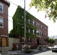 735 S 22nd St Apartments